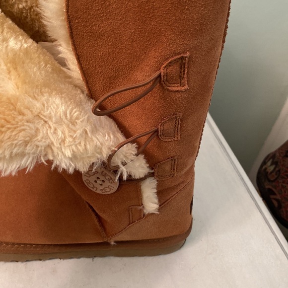 UGG Australia Bailey suede boots - Picture 15 of 16